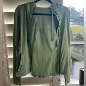 Women’s mint lululemon define jacket full zip with hood size 8